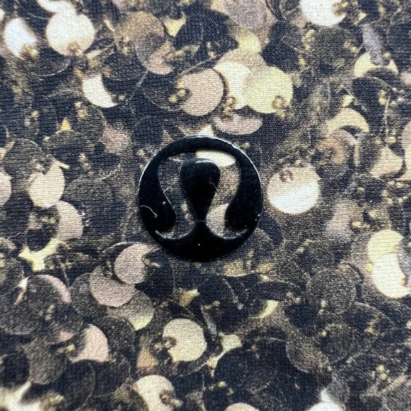 Lululemon Party Bomb Reversible Jacket in Shimmy Shimmer Multi Black - Picture 6 of 6